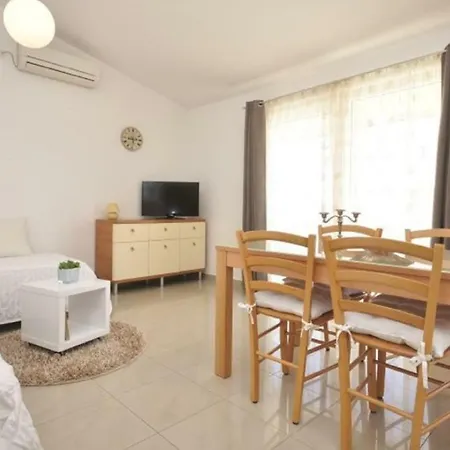 Dg Villa *